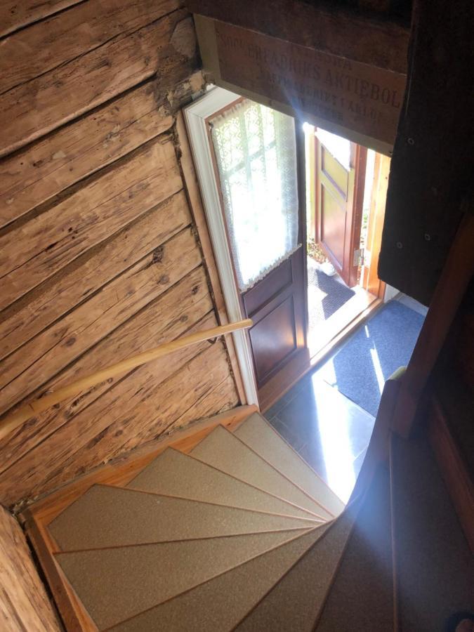 Mysig Lantlig Stuga, Nycklaroer Korsberga Exterior foto